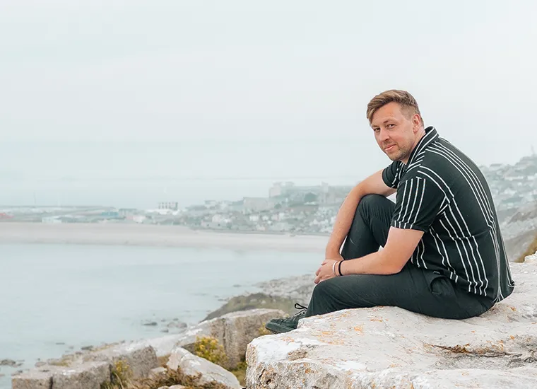 a photo of the founder of prysmos Adam Roberts